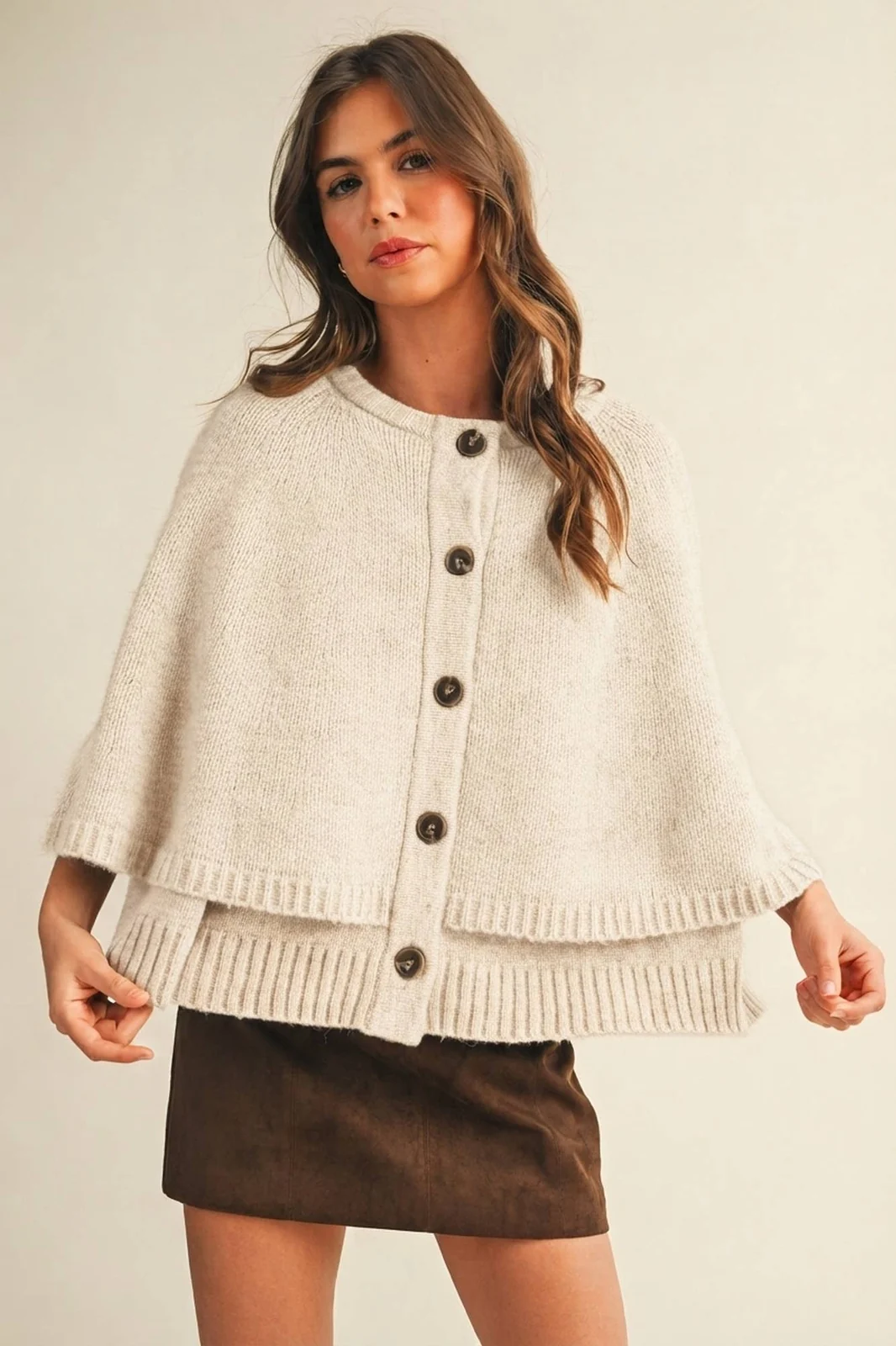 View 9: Un Cafè Poncho Top