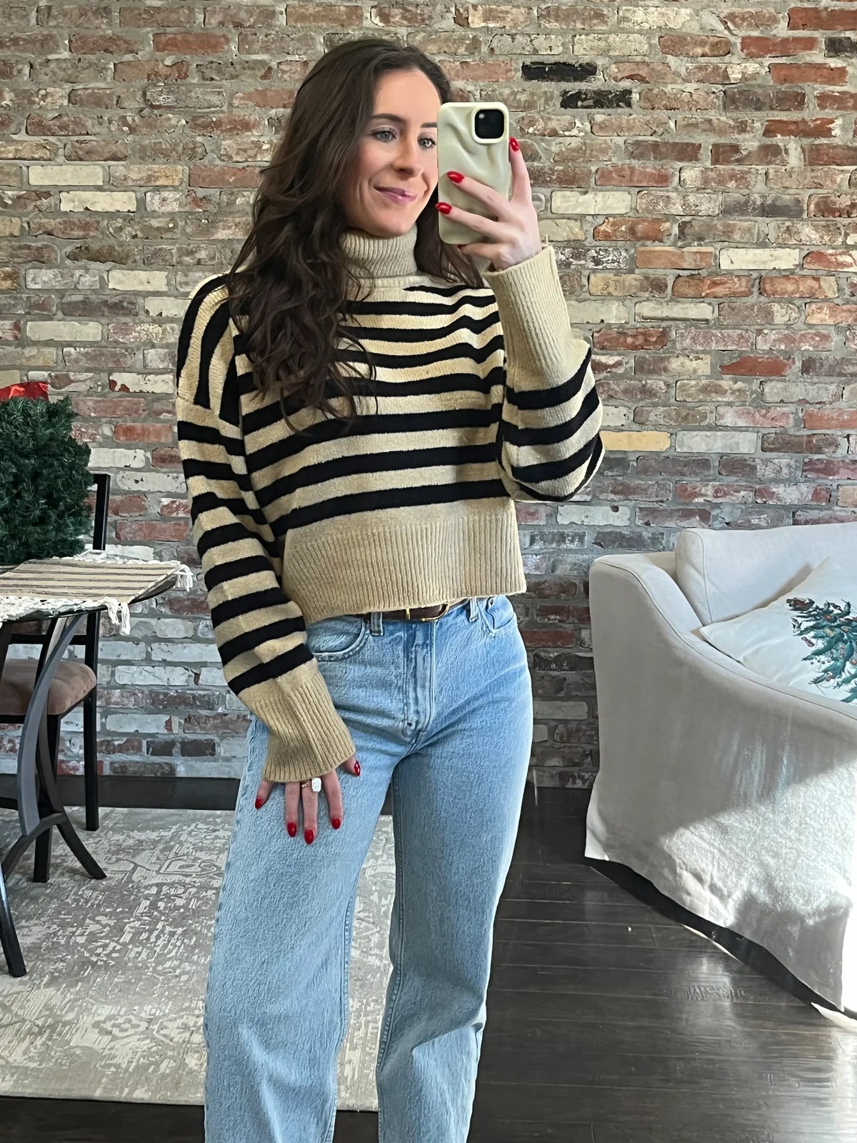 View 4: Swiss Alps Sweater