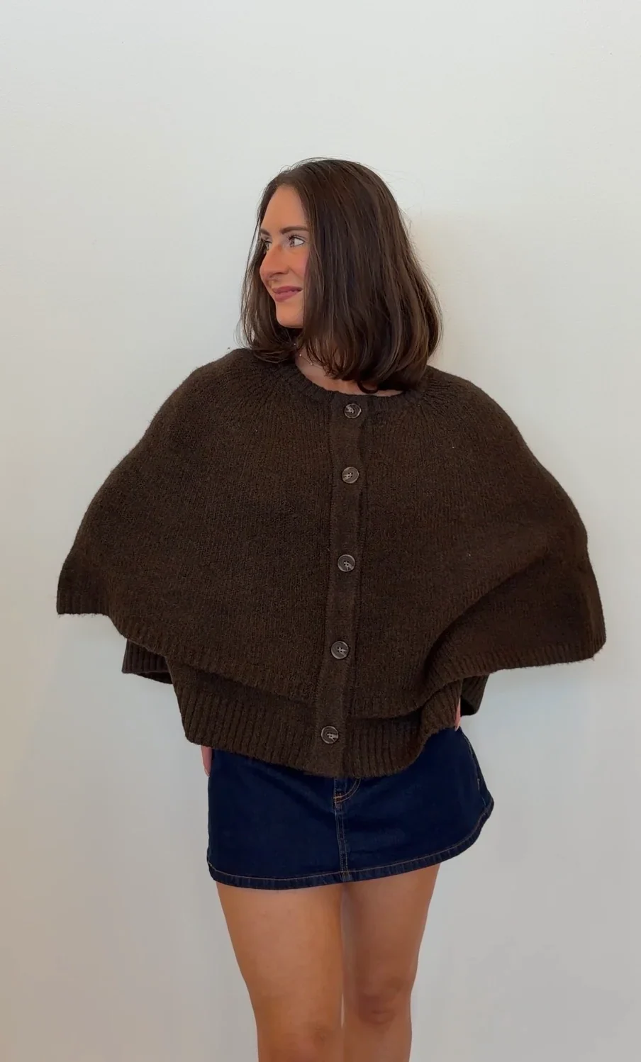 View 8: Un Cafè Poncho Top